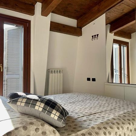 Porta Venezia-Cozy Apartment Milan Bagian luar foto