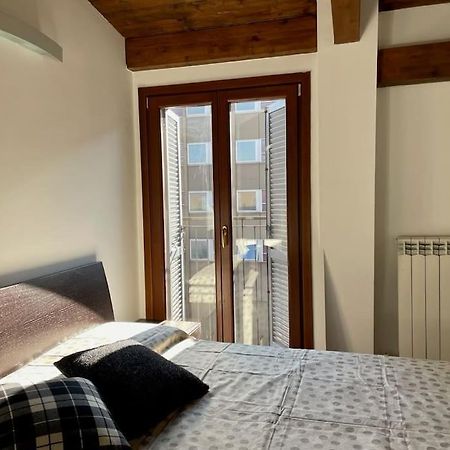 Porta Venezia-Cozy Apartment Milan Bagian luar foto